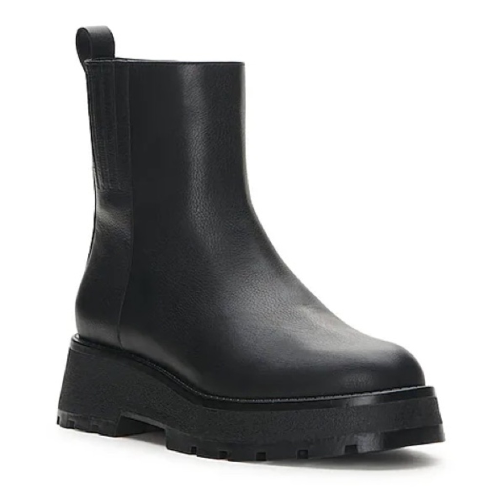 Vince Camuto Neframes Bootie